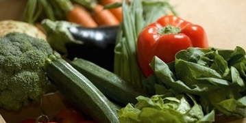 经常脱发的人，可能是缺少这几种元素，及时补充或能让你发量喜人